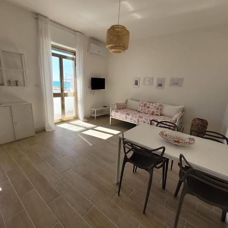 Appartamento Demetrio 50M Mare & Shopping Lido Marini Buitenkant foto